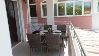 Апартаменты Vila Milanović Херцег-Нови Апартаменты-студио с видом на море-2